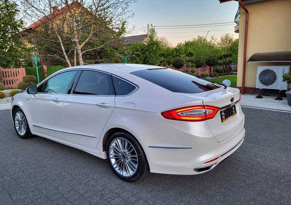 Ford Mondeo cena 78900 przebieg: 149000, rok produkcji 2018 z Hrubieszów małe 781